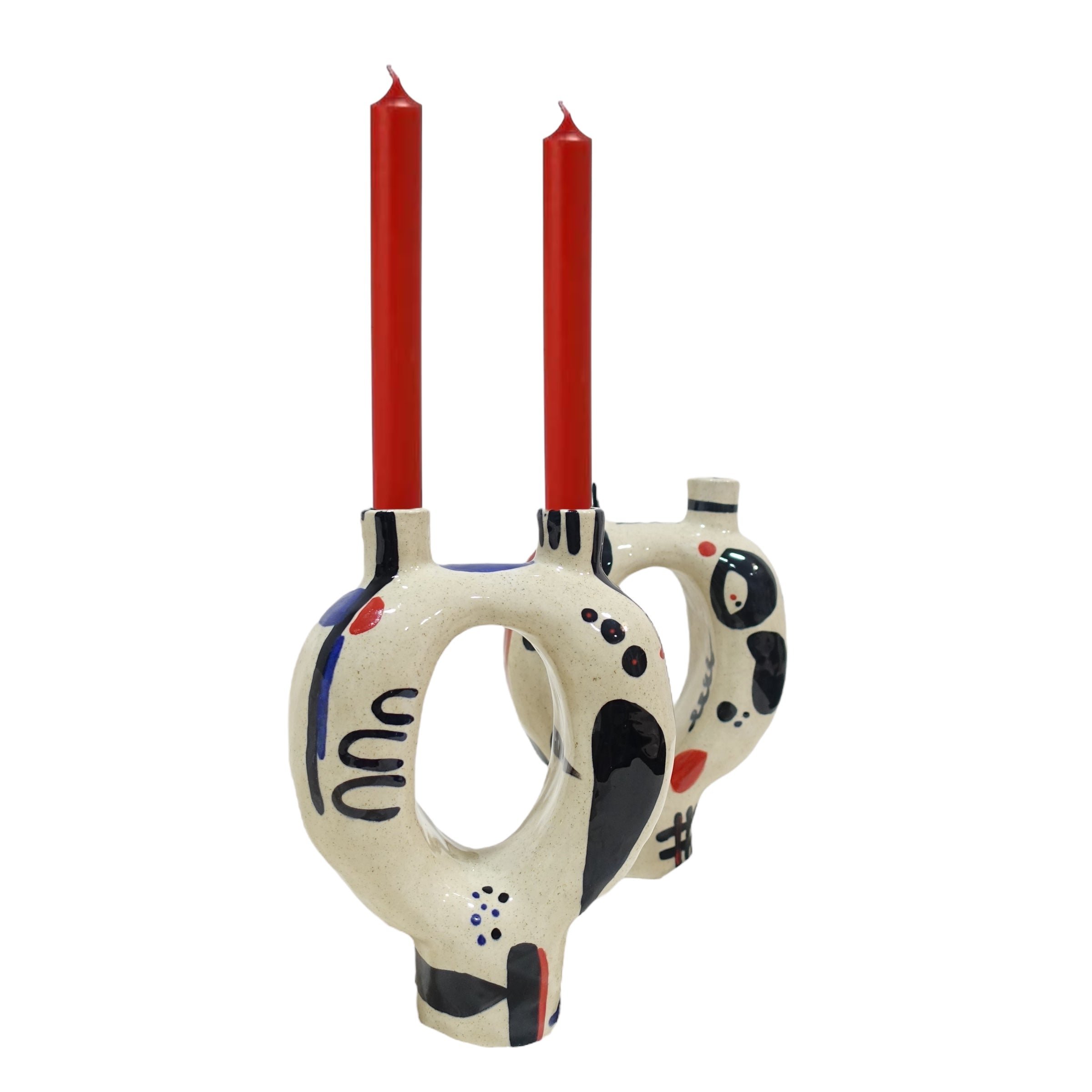 Kerzenhalter JUAN Vorderansicht, handgefertigtes Keramikobjekt von Alice Del Ferraro