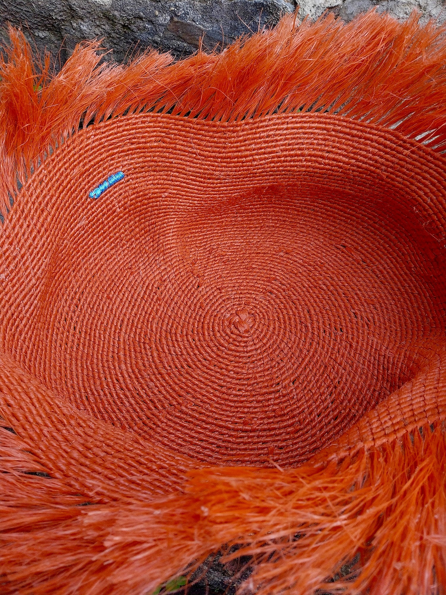 Korb TUCUMÃ VIII - Detailansicht - handgefertigtes Objekt von Ysaline Ophoff (atelier balancê)