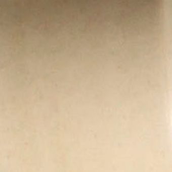 Farbmuster des Keramiktons Miele mit warmem, honiggoldenem Farbton und feinen natürlichen Ton- und Brennnuancen.